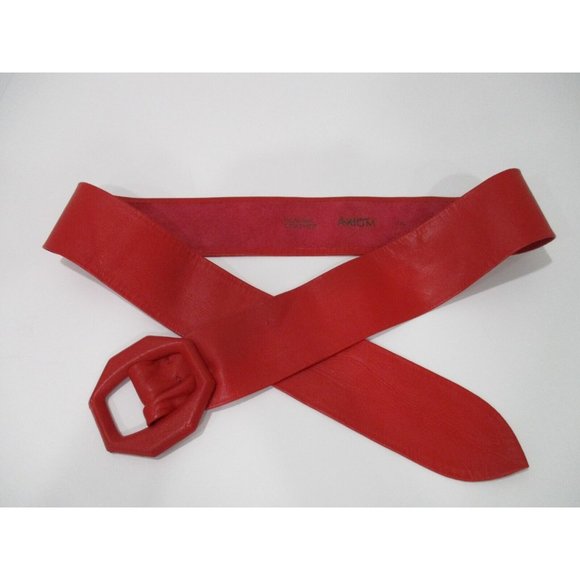 *Stunning Vintage AXIOM Lipstick True Red Leather Covered Octagon Buckle Belt